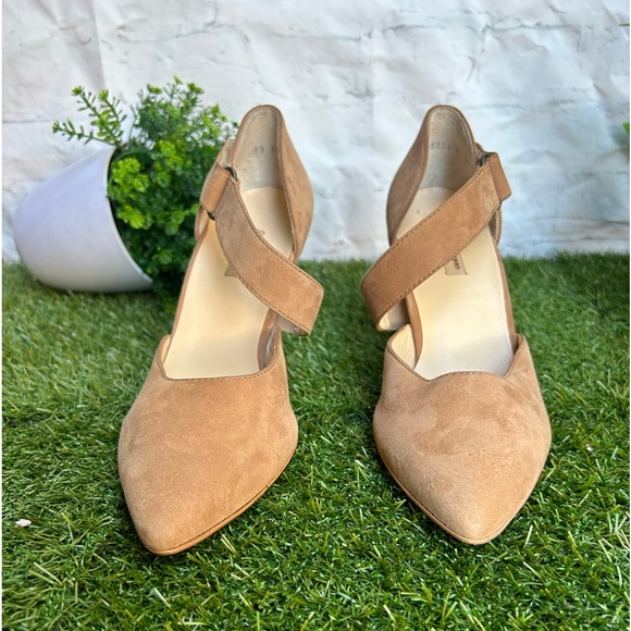 Paul Green D'orsay Desire Beige Suede Pumps
Uk Size 7 -Us Size 9.5 NEW - Picture 4 of 17